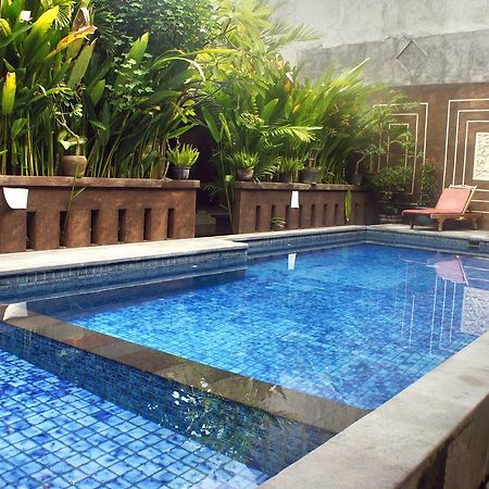 Waringin Homestay กูตา ภายนอก รูปภาพ