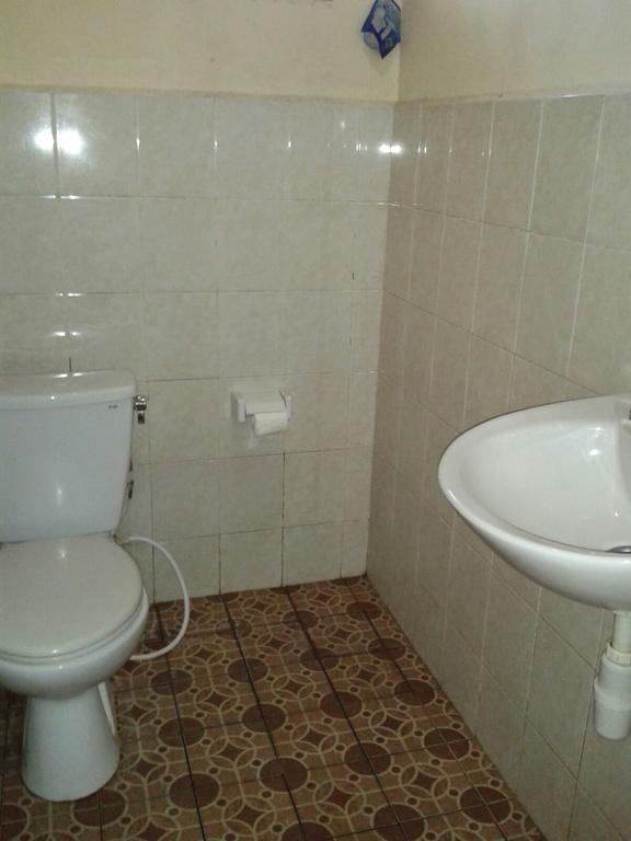 Waringin Homestay กูตา ภายนอก รูปภาพ