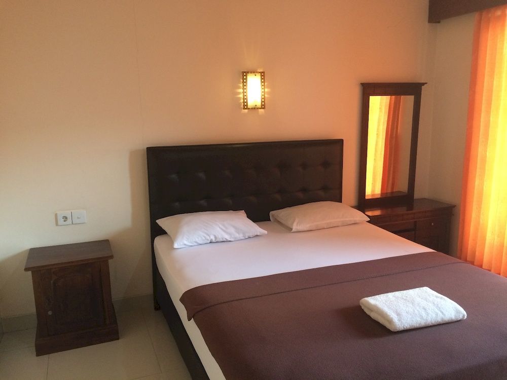 Waringin Homestay กูตา ภายนอก รูปภาพ