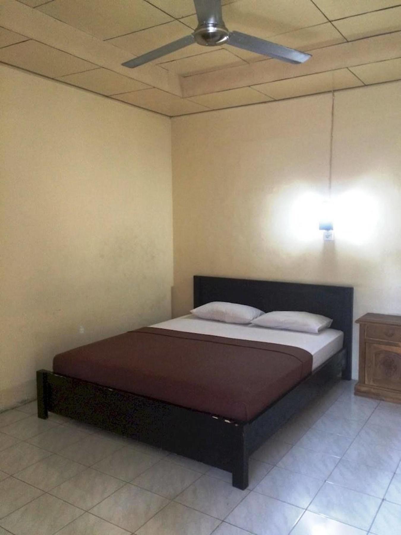 Waringin Homestay กูตา ภายนอก รูปภาพ